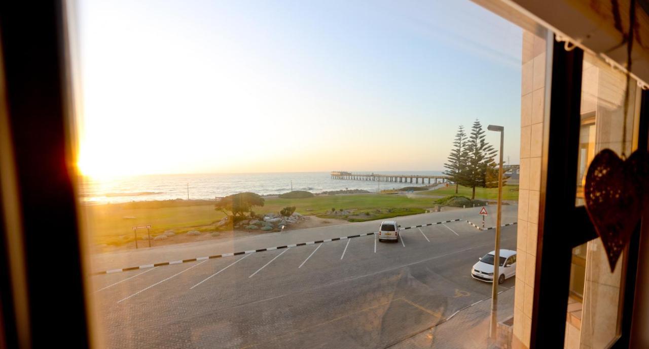 Beachfront Apartment @ Morleenpark Unit 11 Swakopmund Exteriör bild